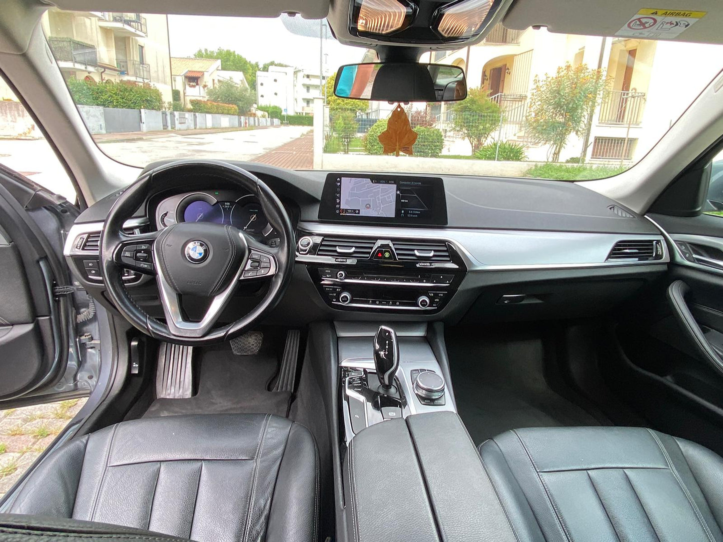 BMW 520d Touring XDrive Luxury 190cv auto
