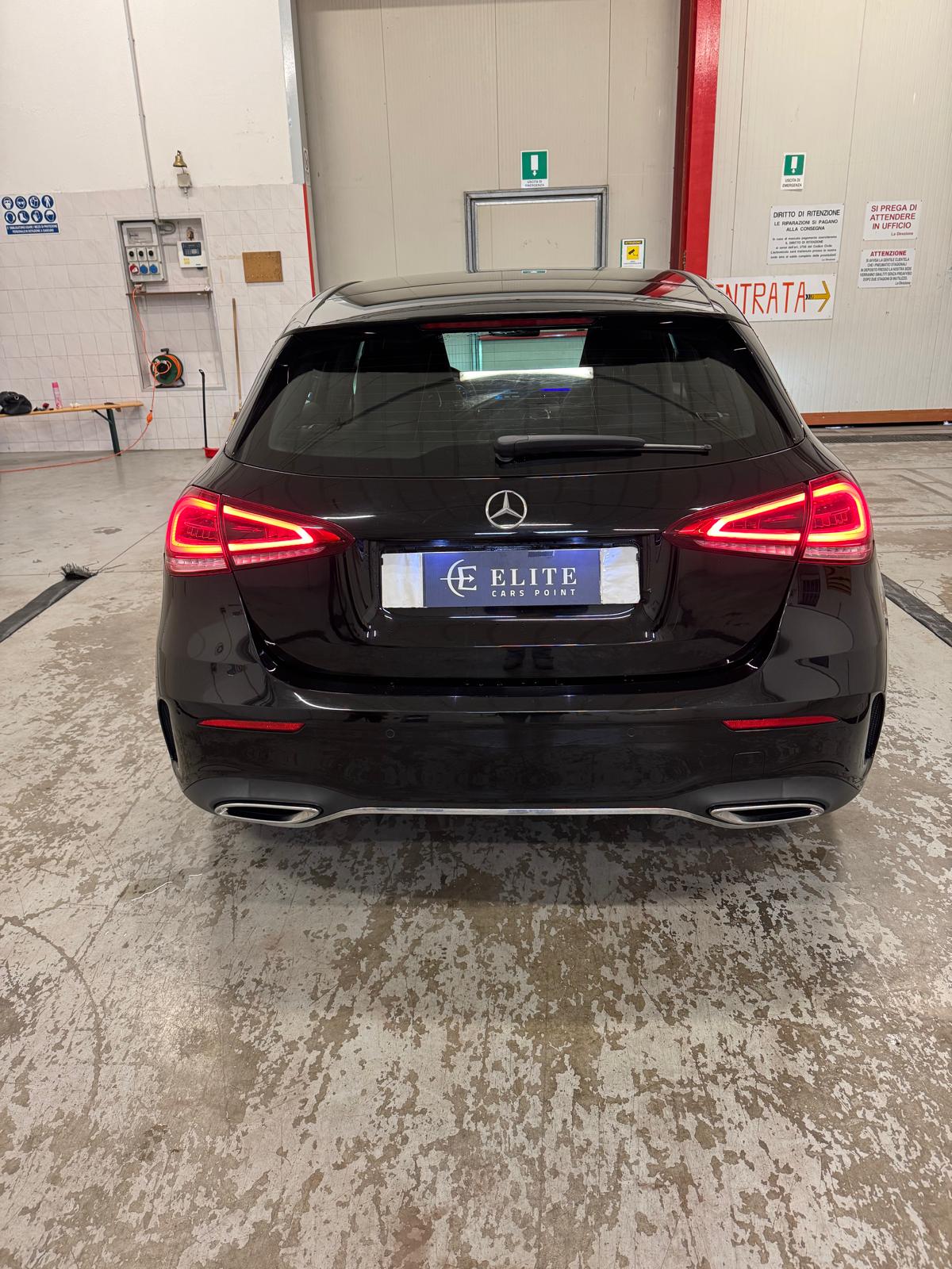 MERCEDES BENZ CLASSE A 180d PREMIUM AMG